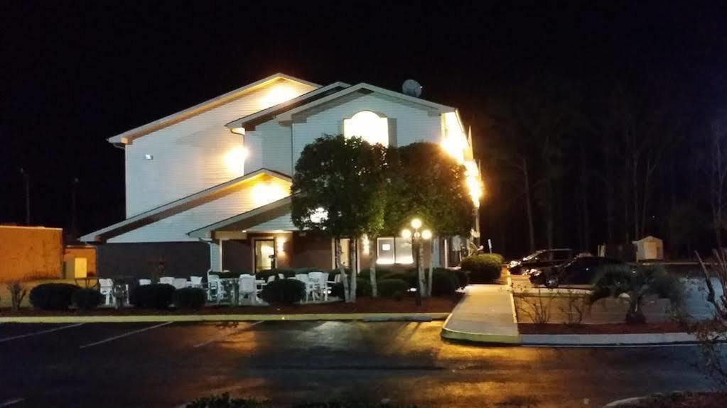 Coastal Inn & Suites ウィルミントン エクステリア 写真